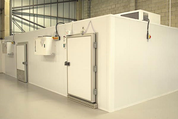 Một số lưu ý khi sử dụng thiết bị điện trong hộ gia đình