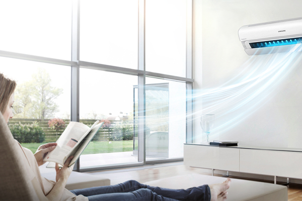 Có nên lắp máy lạnh nếu phòng có nhiều khe hở